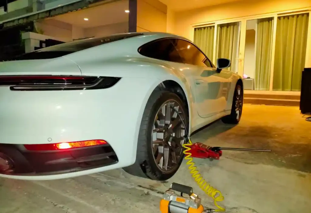 เติมลมยางนอกสถานที่